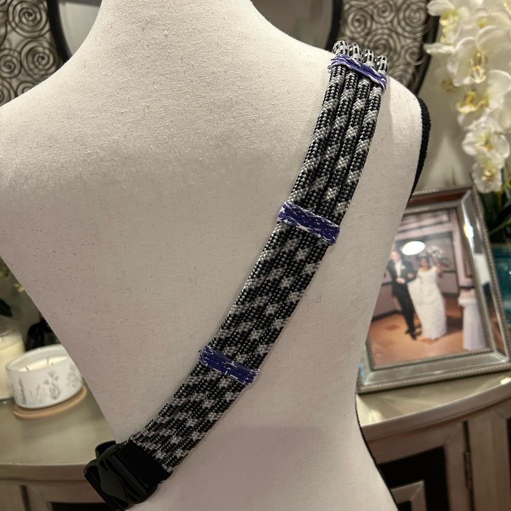 Kavu Blue & White Geometric Canvas Sling Bag - Picture 7 of 8